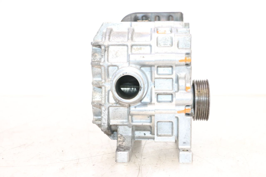 photo de COMPRESSOR PEUGEOT SATELIS COMPRESSOR K15 125 (2006 - 2009) - Altra vista dell'articolo