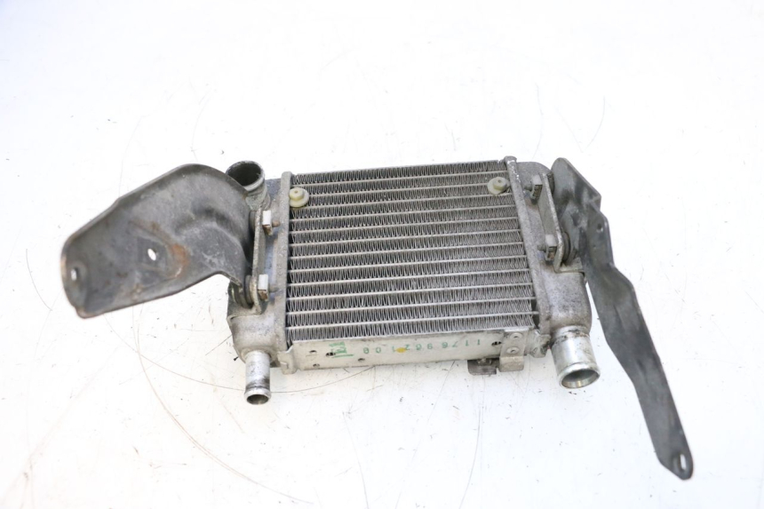 photo de COMPRESSOR PEUGEOT SATELIS COMPRESSOR K15 125 (2006 - 2009) - Caratteristiche distintive