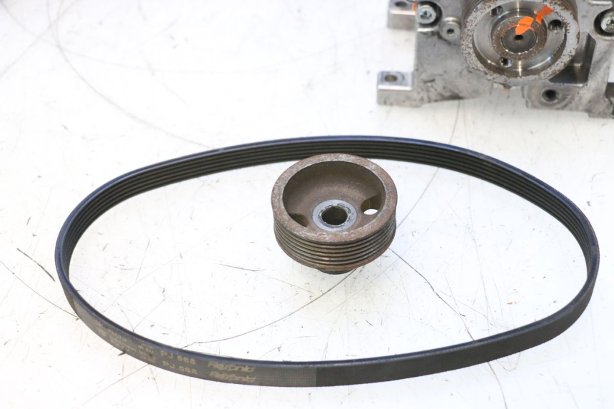 photo de COMPRESSOR PEUGEOT SATELIS COMPRESSOR K15 125 (2006 - 2009) - Vista principale