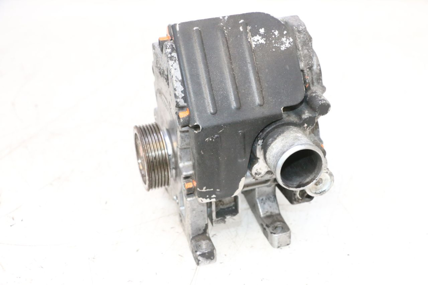photo de COMPRESSOR PEUGEOT SATELIS COMPRESSOR K15 125 (2006 - 2009) - Ricambio usato controllato