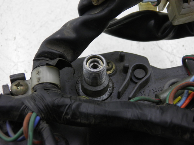 photo de contachilometri HONDA NH VISION 50 (1985 - 1994) - Dettagli dei punti di fissaggio