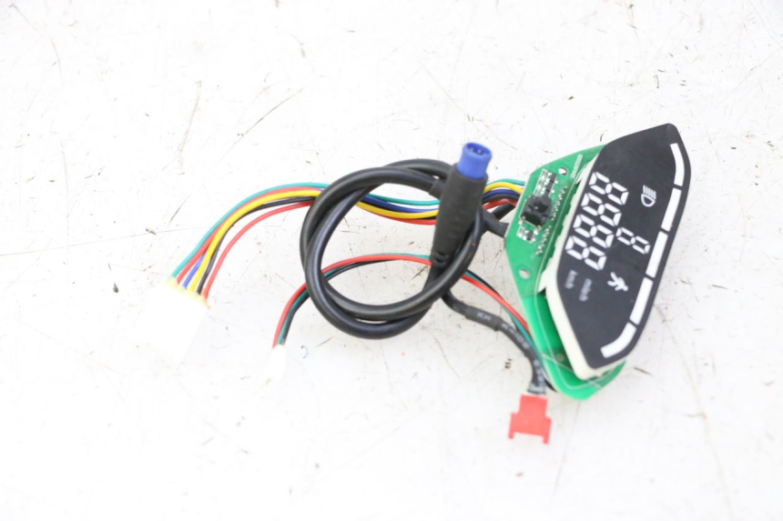 photo de CONTACHILOMETRI URBANGLIDE 100XS 1 - Ricambio usato controllato