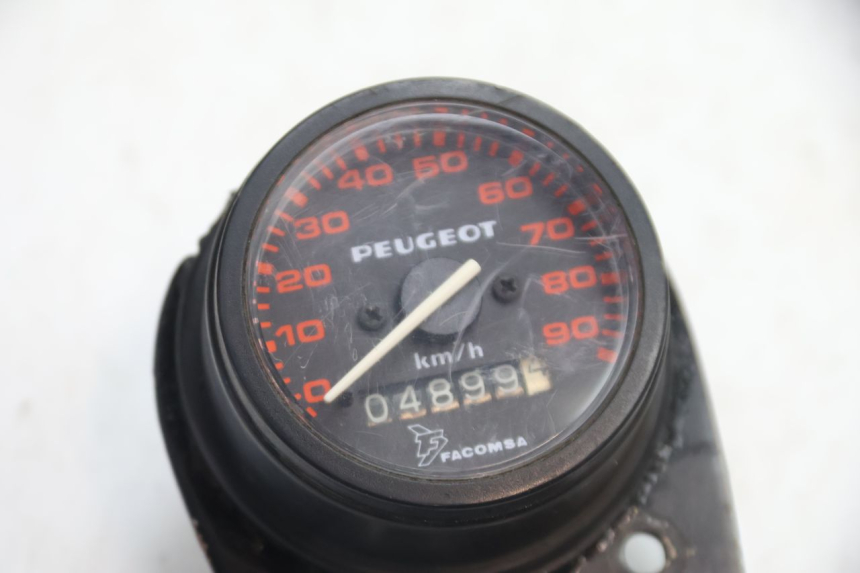 photo de CONTACHILOMETRI PEUGEOT 103 SPX CLIP 50 (1989 - 1992) - Dettaglio del componente