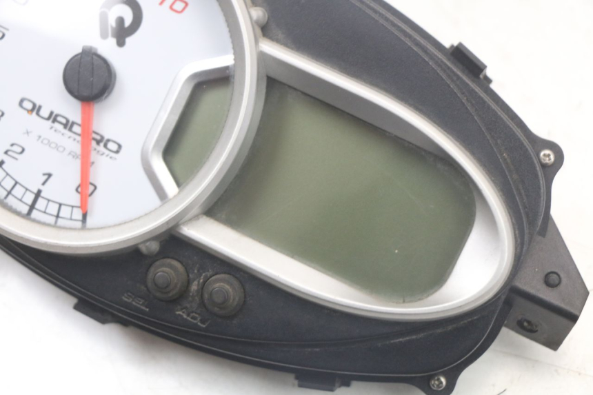 photo de CONTACHILOMETRI QUADRO 3D S 350 (2013 - 2018) - Altra angolazione