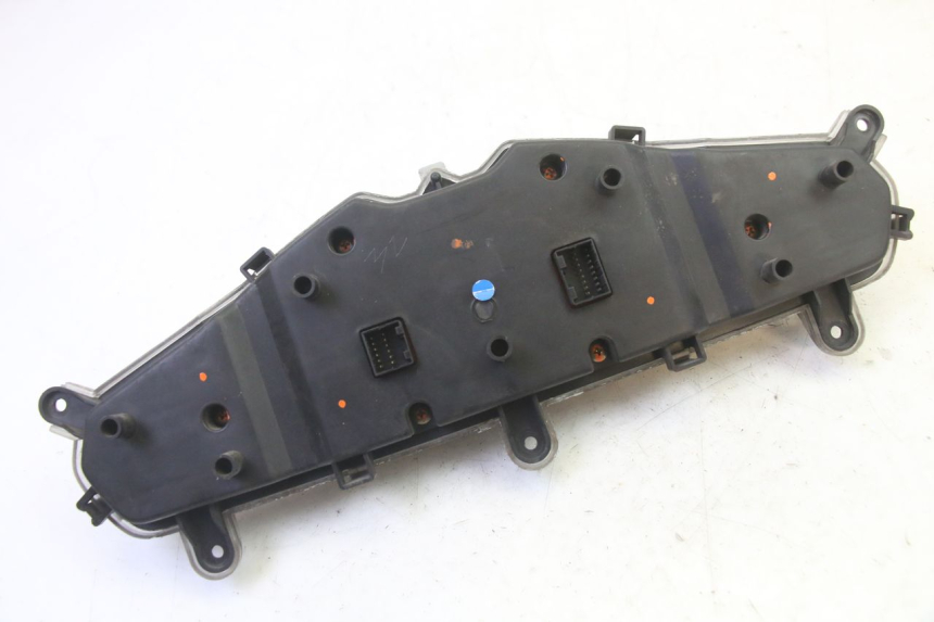 photo de CONTACHILOMETRI QUADRO 4 4D 350 (2015 - 2018) - Ricambio usato controllato