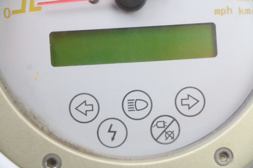 photo de Contachilometri E-MAX 80L 1 (2011 - 2014) - Altra angolazione