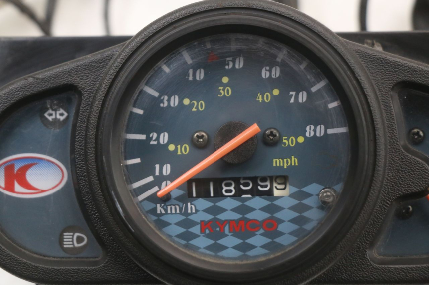 photo de CONTACHILOMETRI KYMCO AGILITY 4T 50 (2018 - 2022) - Altra angolazione