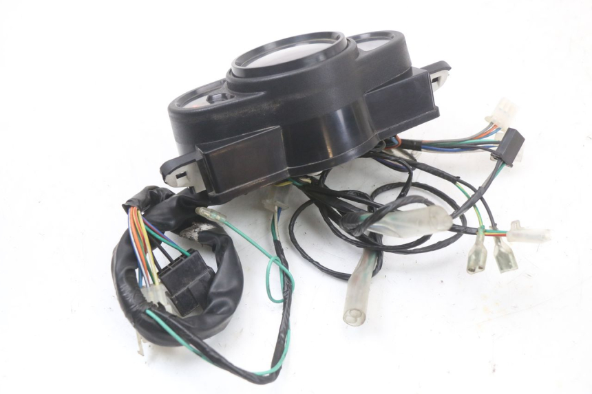 photo de CONTACHILOMETRI KYMCO AGILITY 4T 50 (2018 - 2022) - Vista d'insieme del prodotto