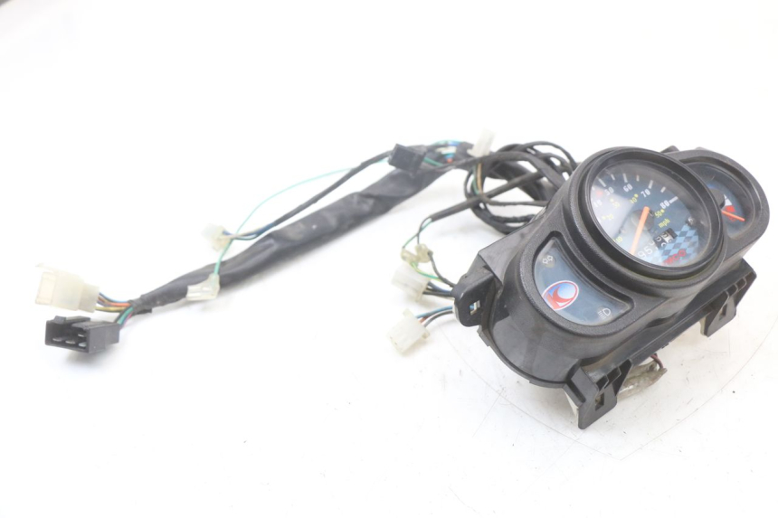 photo de CONTACHILOMETRI KYMCO AGILITY 4T 50 (2018 - 2022) - Vista d'insieme del prodotto