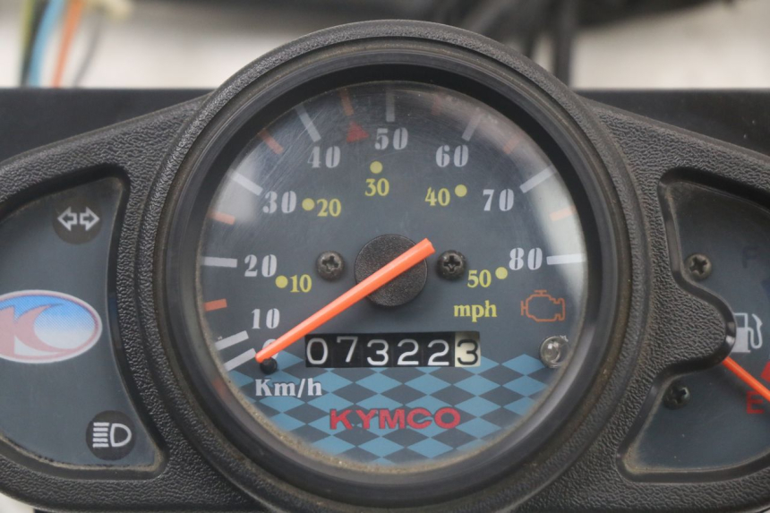 photo de CONTACHILOMETRI KYMCO AGILITY 4T 50 (2018 - 2022) - Altra angolazione