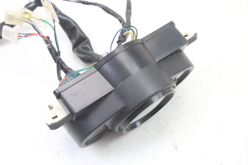 photo de CONTACHILOMETRI KYMCO AGILITY 4T 50 (2005 - 2018) - Dettagli dei punti di fissaggio