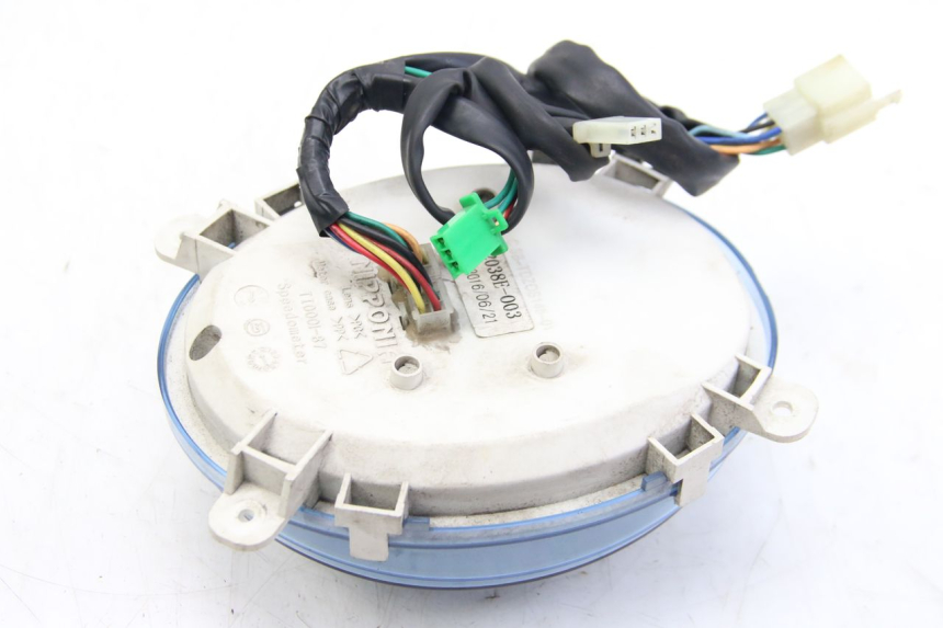 photo de CONTACHILOMETRI ECCITY ARTELEC 670 1 (2013 - 2017) - Dettagli dei punti di fissaggio