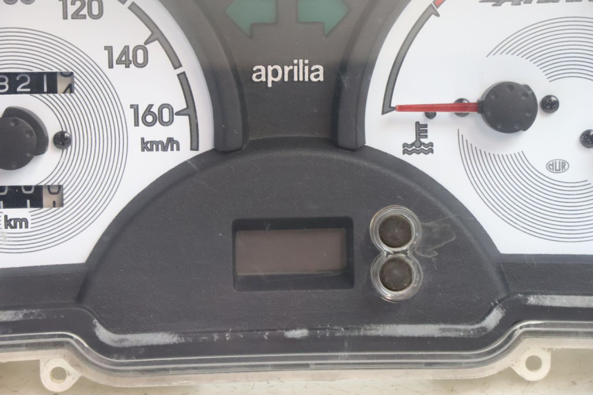 photo de CONTACHILOMETRI APRILIA ATLANTIC S 125 (2010 - 2013) - Primo piano tecnico