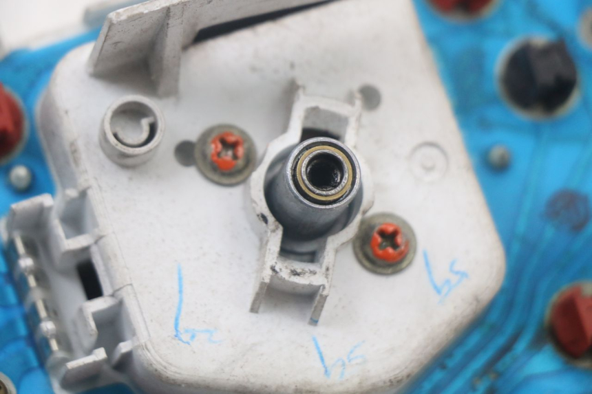 photo de CONTACHILOMETRI MBK BOOSTER SPIRIT 50 (2004 - 2017) - Caratteristiche distintive