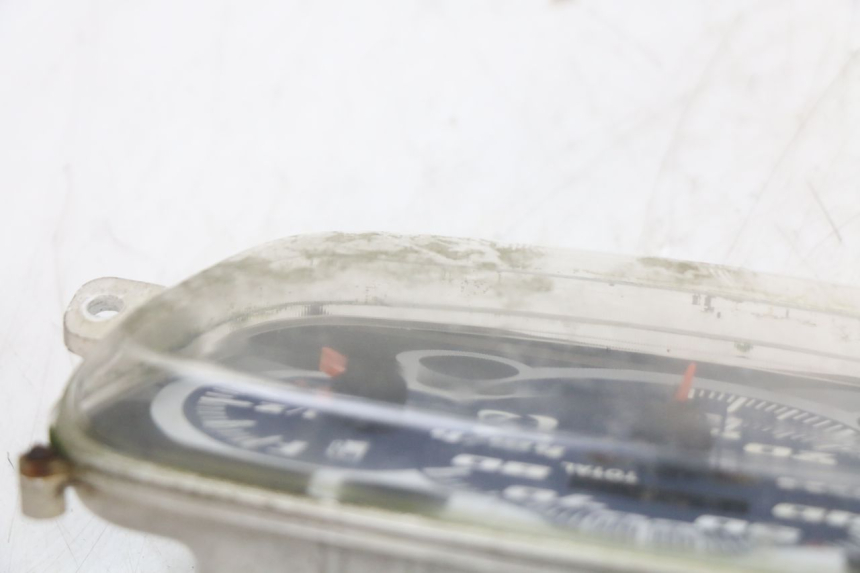 photo de CONTACHILOMETRI MBK BOOSTER SPIRIT 50 (2004 - 2017) - Dettagli dei punti di fissaggio