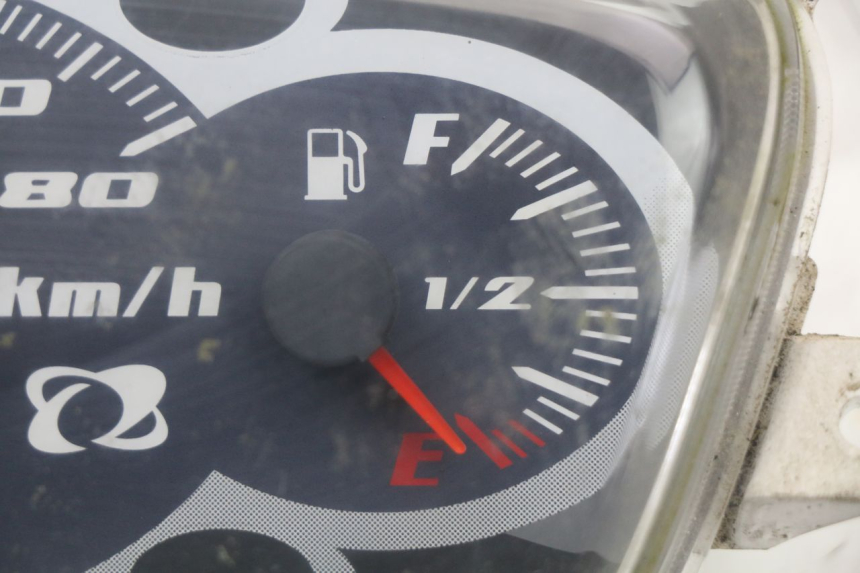 photo de CONTACHILOMETRI MBK BOOSTER SPIRIT 50 (2004 - 2017) - Primo piano tecnico