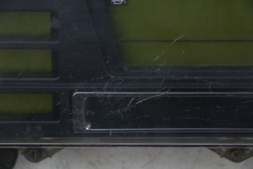 photo de CONTACHILOMETRI SUZUKI BURGMAN 650 (2002 - 2004) - Marcature e riferimenti originali