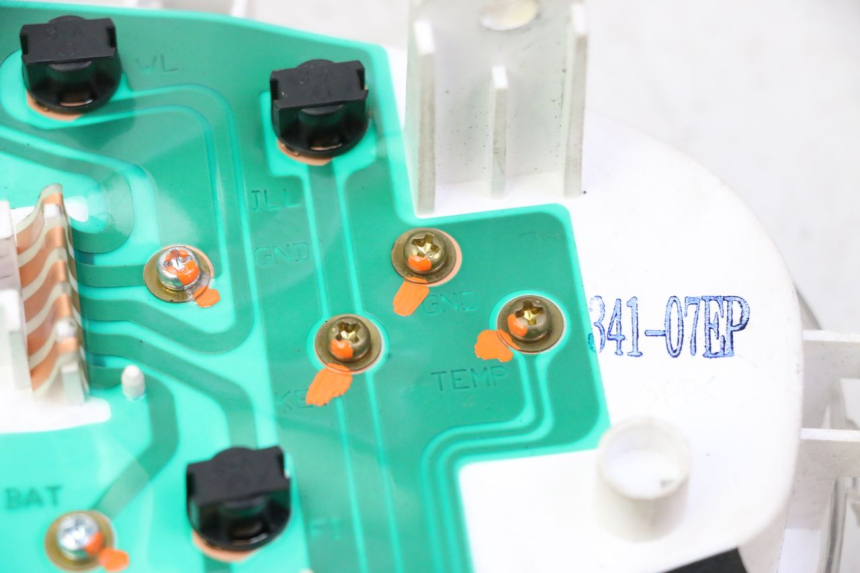 photo de CONTATORE SUZUKI BURGMAN 125 (2007 - 2014) - Altra vista dell'articolo