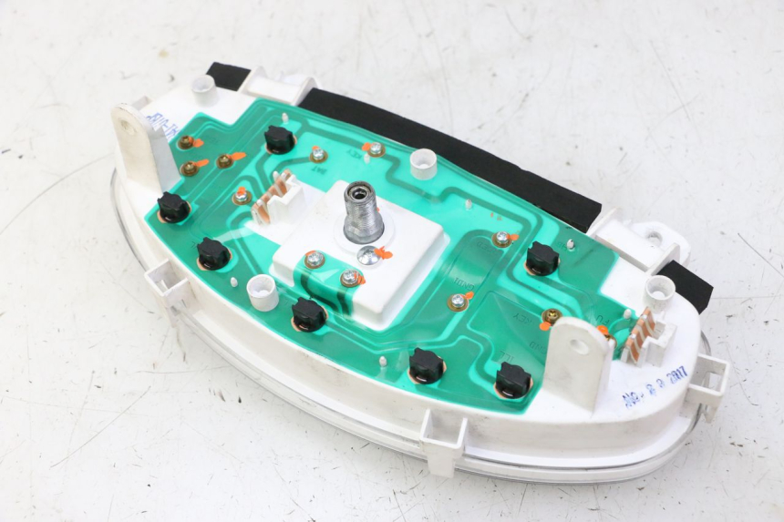 photo de CONTATORE SUZUKI BURGMAN 125 (2007 - 2014) - Altra angolazione