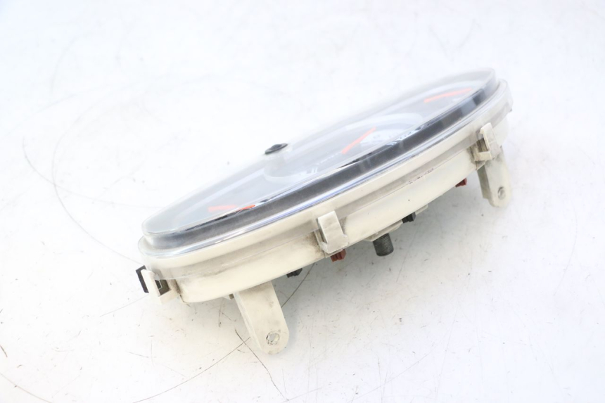 photo de CONTATORE SUZUKI BURGMAN 125 (2007 - 2014) - Primo piano ad alta risoluzione