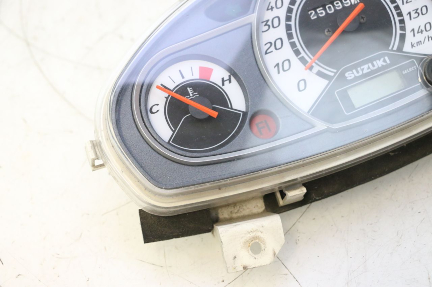 photo de CONTATORE SUZUKI BURGMAN 125 (2007 - 2014) - Ispezione visiva dettagliata