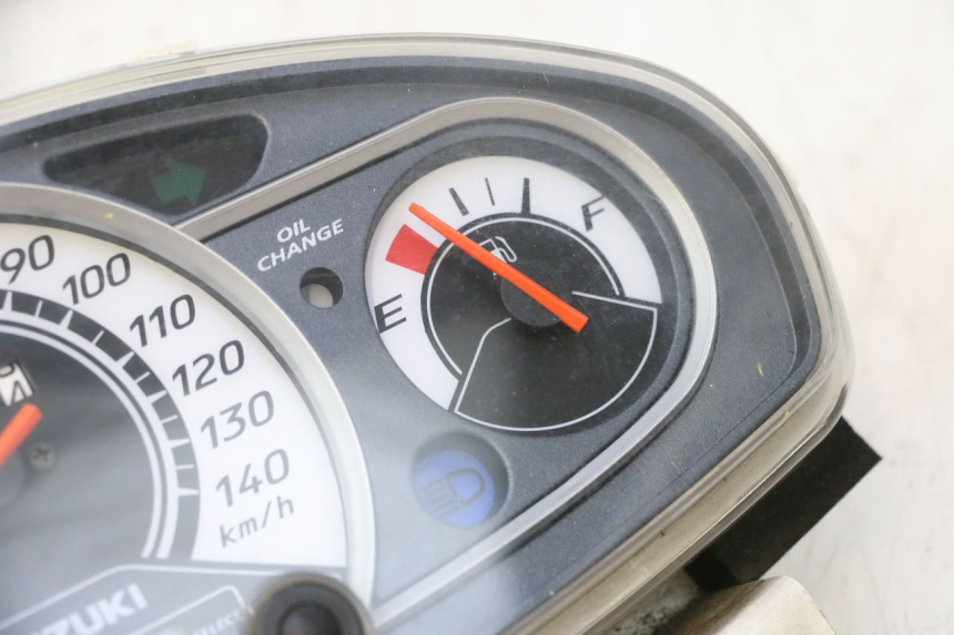 photo de CONTATORE SUZUKI BURGMAN 125 (2007 - 2014) - Angolazione alternativa
