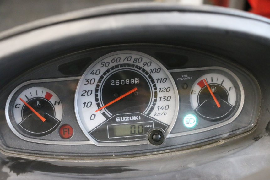 photo de CONTATORE SUZUKI BURGMAN 125 (2007 - 2014) - Primo piano tecnico