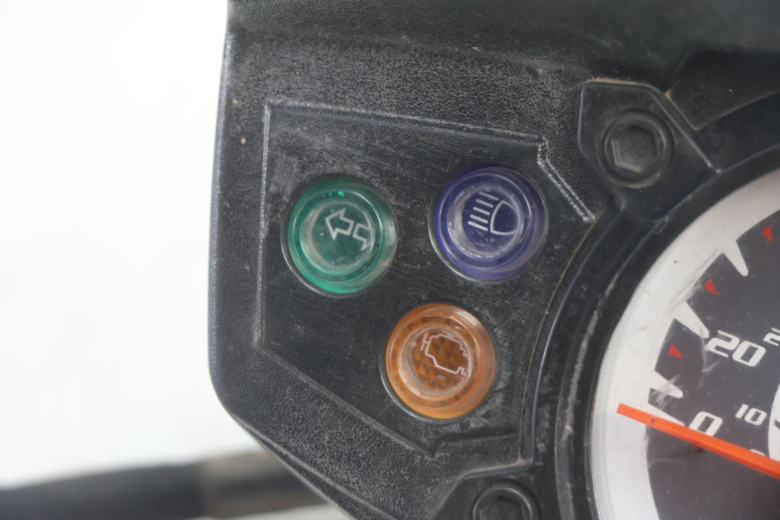 photo de CONTATORE YAMAHA BW'S BWS 125 (2010 - 2013) - Zoom sullo stato d'uso