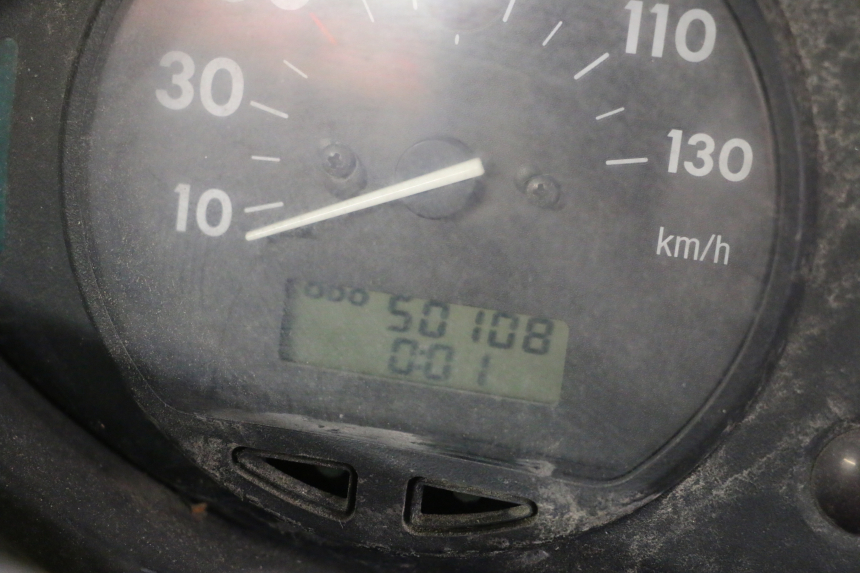 photo de CONTATORE BMW C1 125 (2000 - 2003) - Altra angolazione