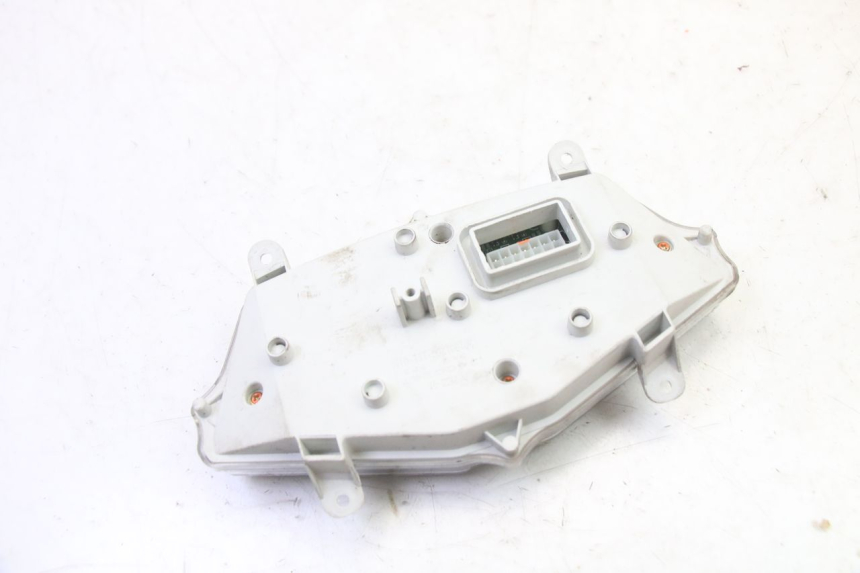 photo de CONTACHILOMETRI ORCAL CAVARO 4T 50 (2019 - 2023) - Stato della superficie e materiale