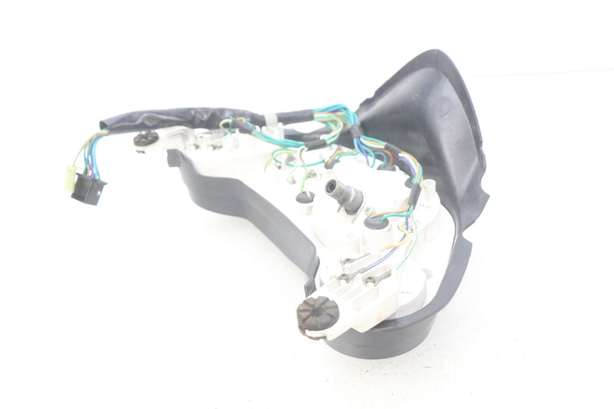 photo de Contachilometri HONDA CBR R 125 (2003 - 2006) - Primo piano tecnico