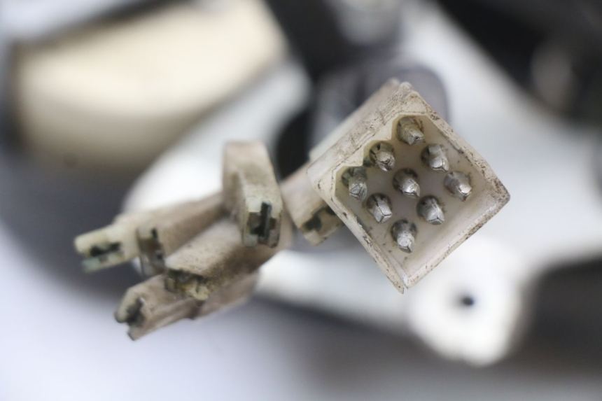 photo de CONTACHILOMETRI SHERCO CITY CORP 125 (2003 - 2007) - Stato della superficie e materiale