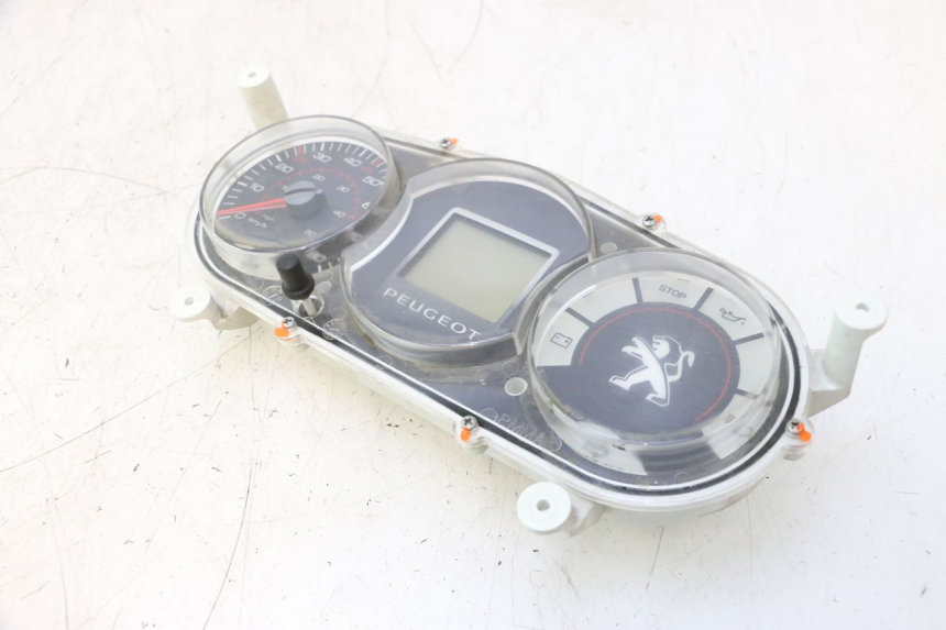 photo de CONTATORE PEUGEOT CITYSTAR 2T 50 (2018 - 2021) - Altra angolazione