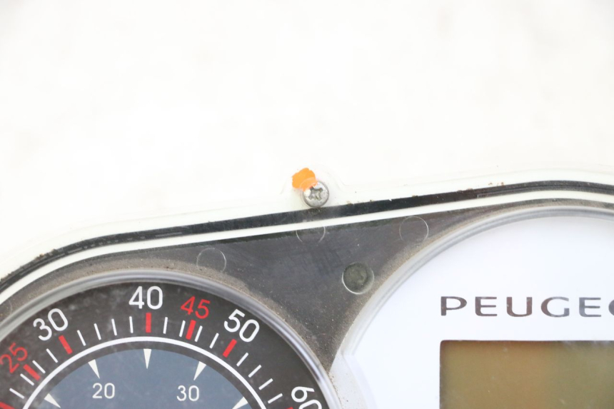 photo de CONTACHILOMETRI PEUGEOT CITYSTAR 50 (2013 - 2017) - Focus sulla struttura