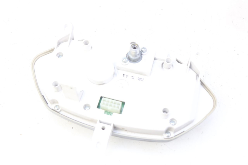 photo de CONTACHILOMETRI YAMAHA CYGNUS X INJECTION 125 (2007 - 2013) - Zoom sullo stato d'uso