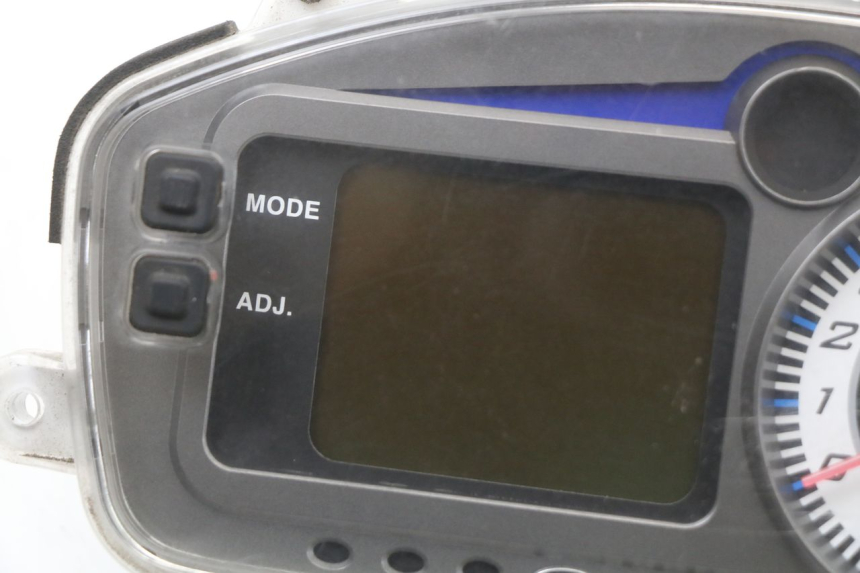 photo de CONTATORE KYMCO DINK 4T 50 (2007 - 2018) - Zoom sullo stato d'uso