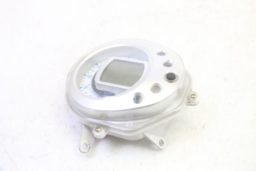 photo de CONTACHILOMETRI PEUGEOT DJANGO 4T 50 (2014 - 2019) - Zoom sullo stato d'uso