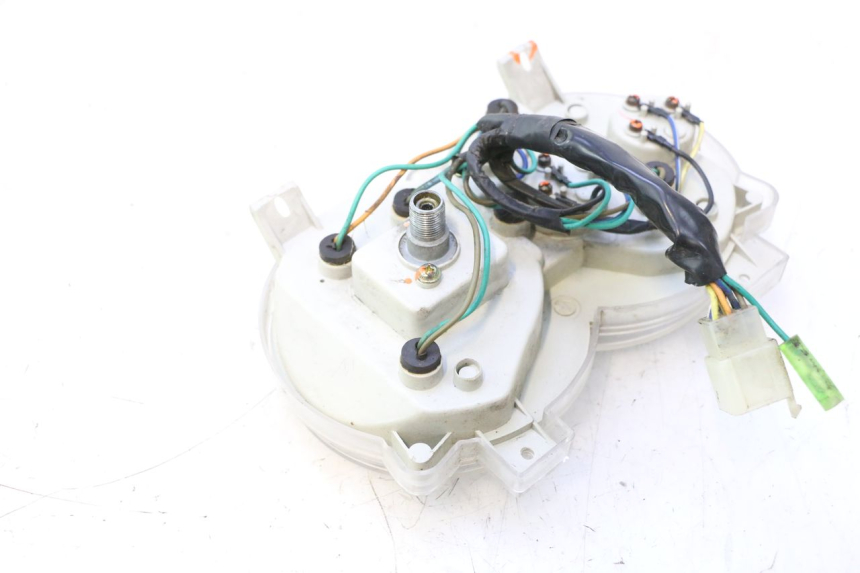 photo de CONTACHILOMETRI CF MOTO E-CHARM 125 (2005 - 2008) - Altra angolazione