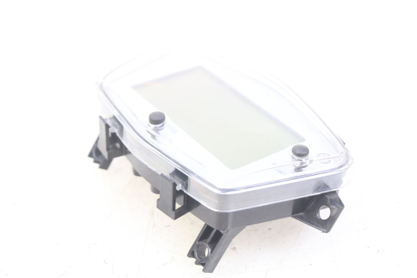 photo de CONTACHILOMETRI PEUGEOT E-VIVACITY 1 (2012 - 2018) - Primo piano tecnico