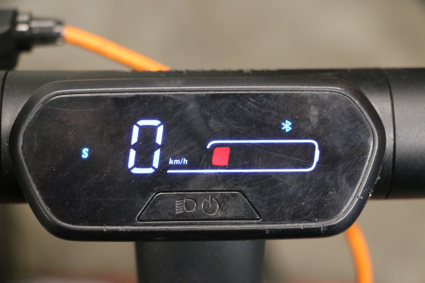 photo de CONTACHILOMETRI SEGWAY NINEBOT E2 1 - Vista d'insieme del prodotto