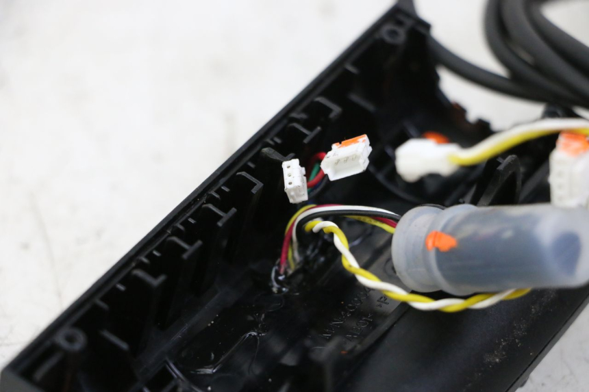 photo de CONTACHILOMETRI SEGWAY NINEBOT E2 1 - Stato della superficie e materiale