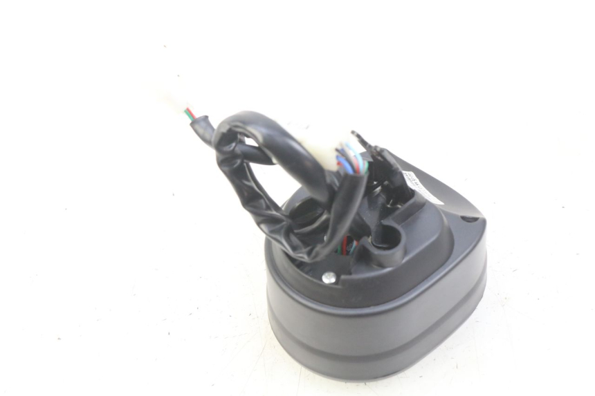 photo de CONTACHILOMETRI EFUN E2GO 1 (2017 - 2021) - Dettagli dei punti di fissaggio