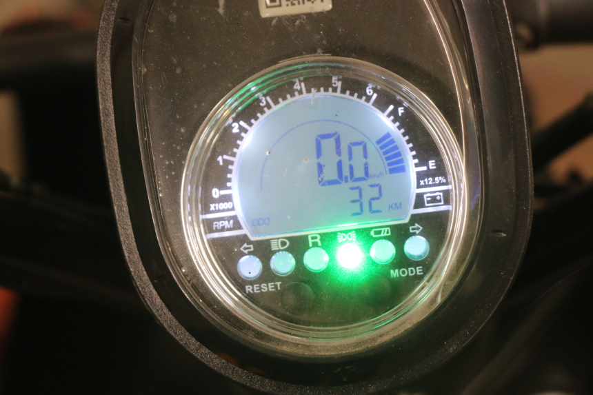 photo de CONTACHILOMETRI EFUN E2GO 1 (2017 - 2021) - Stato della superficie e materiale