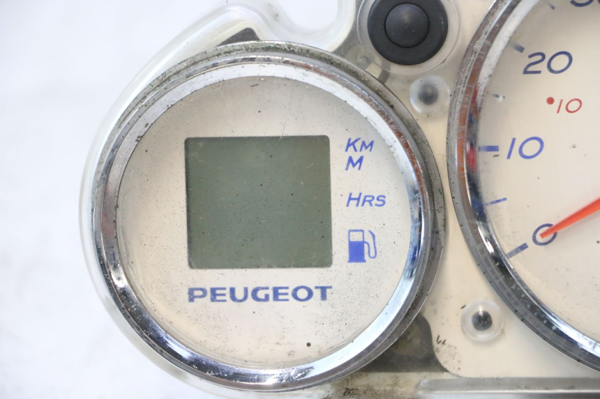 photo de CONTACHILOMETRI PEUGEOT ELYSTAR 50 (2002 - 2014) - Focus sulla struttura