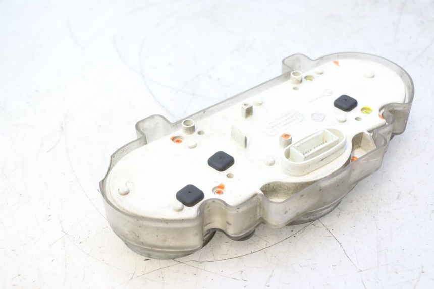 photo de CONTACHILOMETRI PEUGEOT ELYSTAR 50 (2002 - 2014) - Altra angolazione
