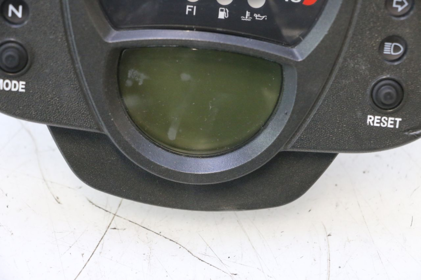 photo de CONTACHILOMETRI KAWASAKI ER-6 ER6 N 650 (2005 - 2009) - Marcature e riferimenti originali