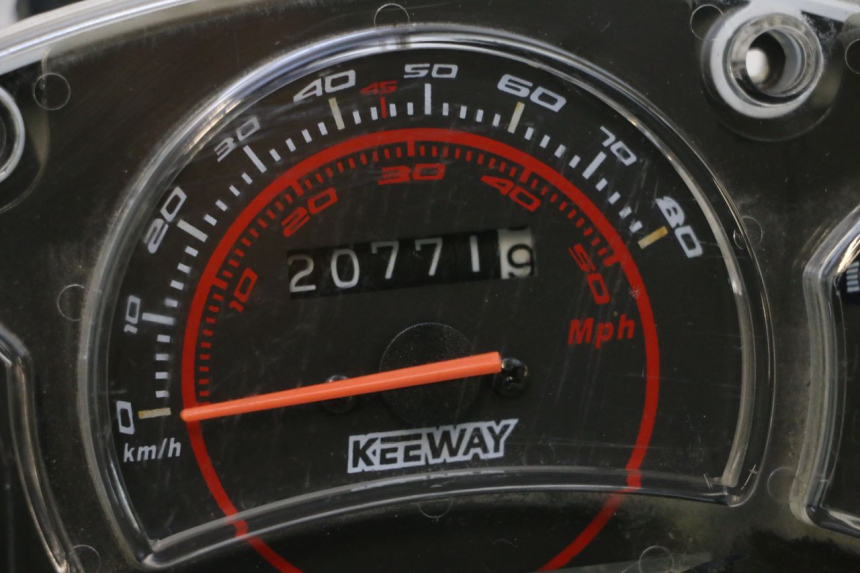 photo de CONTACHILOMETRI KEEWAY F-ACT FACT EVO 50 (2020 - 2026) - Caratteristiche distintive