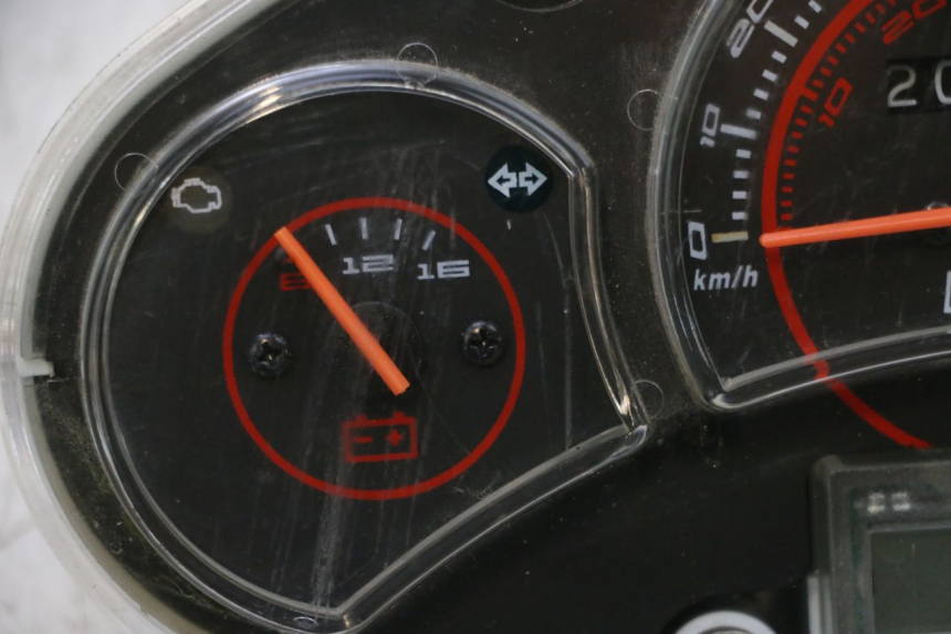 photo de CONTACHILOMETRI KEEWAY F-ACT FACT EVO 50 (2020 - 2026) - Zoom sui componenti