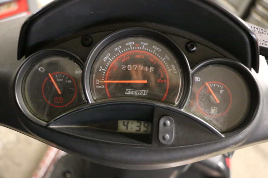 photo de CONTACHILOMETRI KEEWAY F-ACT FACT EVO 50 (2020 - 2026) - Zoom sullo stato d'uso