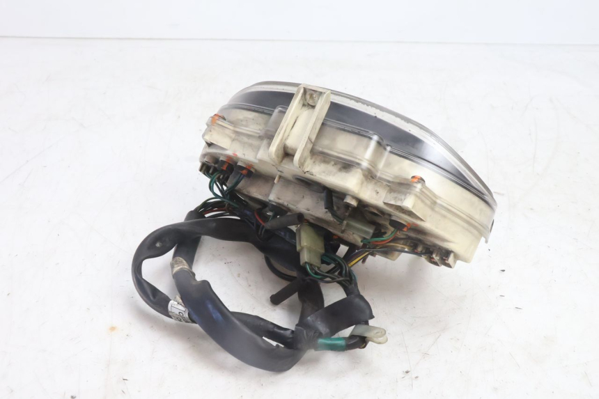 photo de CONTACHILOMETRI HONDA FES PANTHEON 2T 125 (1998 - 2002) - Altra angolazione